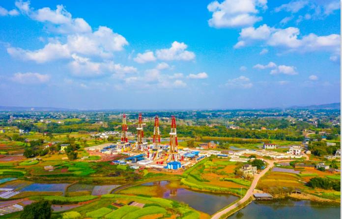 西南油氣田公司頁巖氣日產(chǎn)量超4000萬方！再創(chuàng)歷史新高